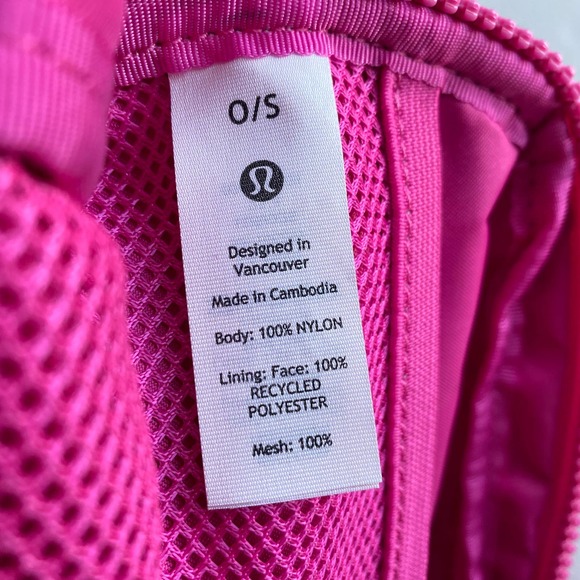 NWT Lululemon Everywhere Belt Bag 1L Sonic Pink Fall Limited Color BarbieCore - Picture 9 of 11